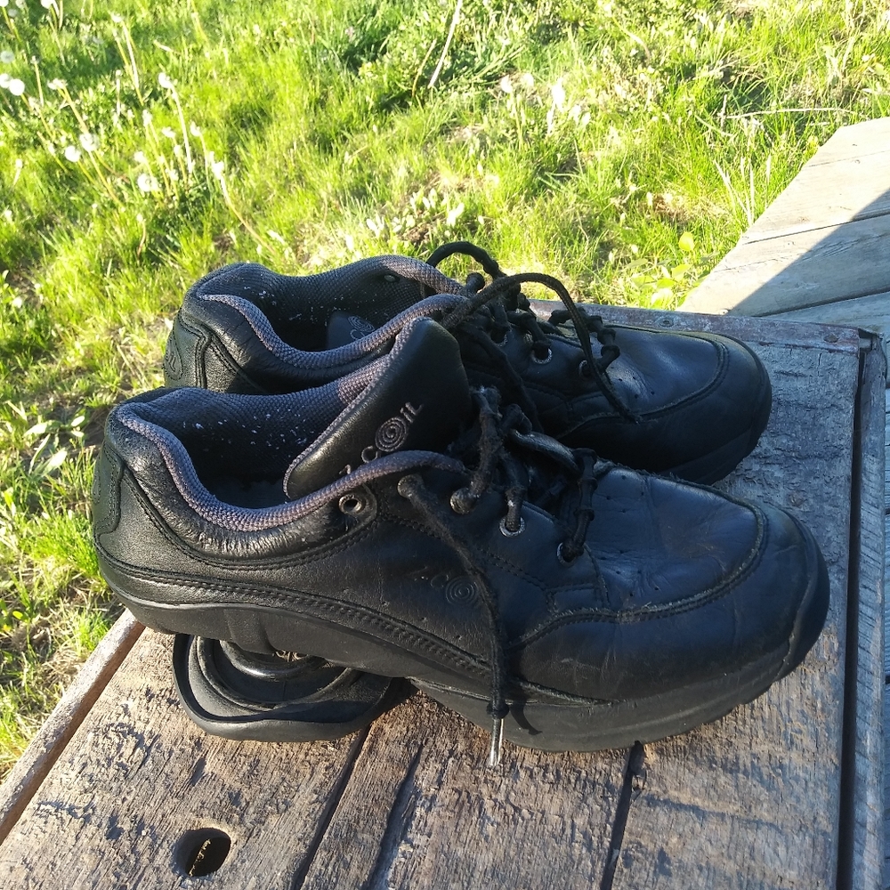 Z Coil Shoes